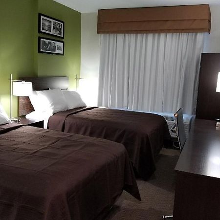 Quality Inn Queens นิวยอร์ก ภายนอก รูปภาพ